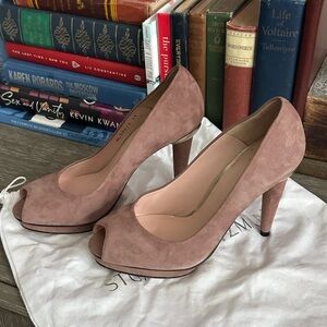 S.W. Rose colored high heels NEW size 39